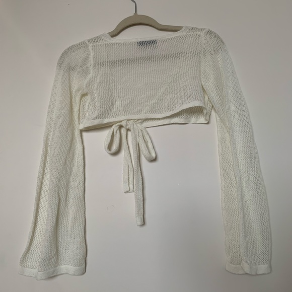 TWO FOR ONE BUNDLE- Blue and white tops - Picture 7 of 8